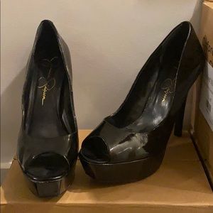 6inch black open toe pumps